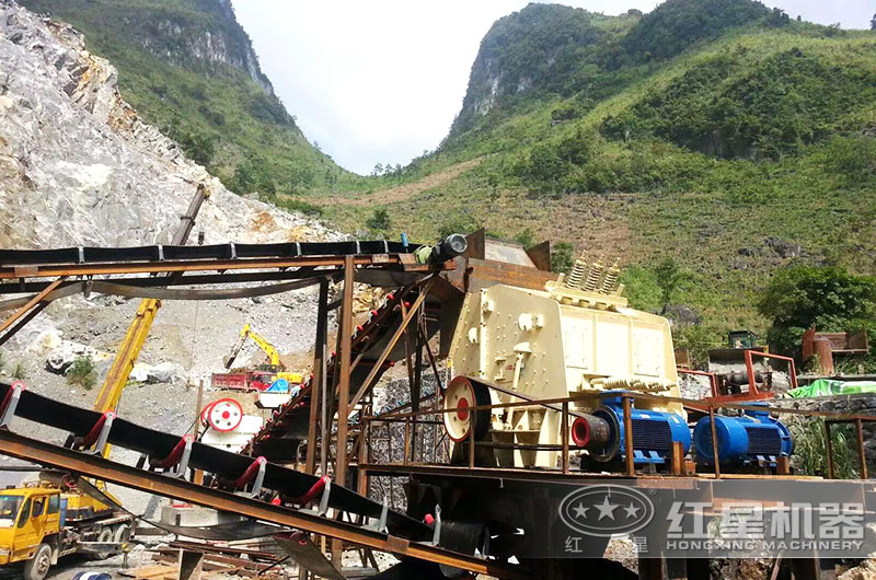 1315反擊破+750顎式破碎機